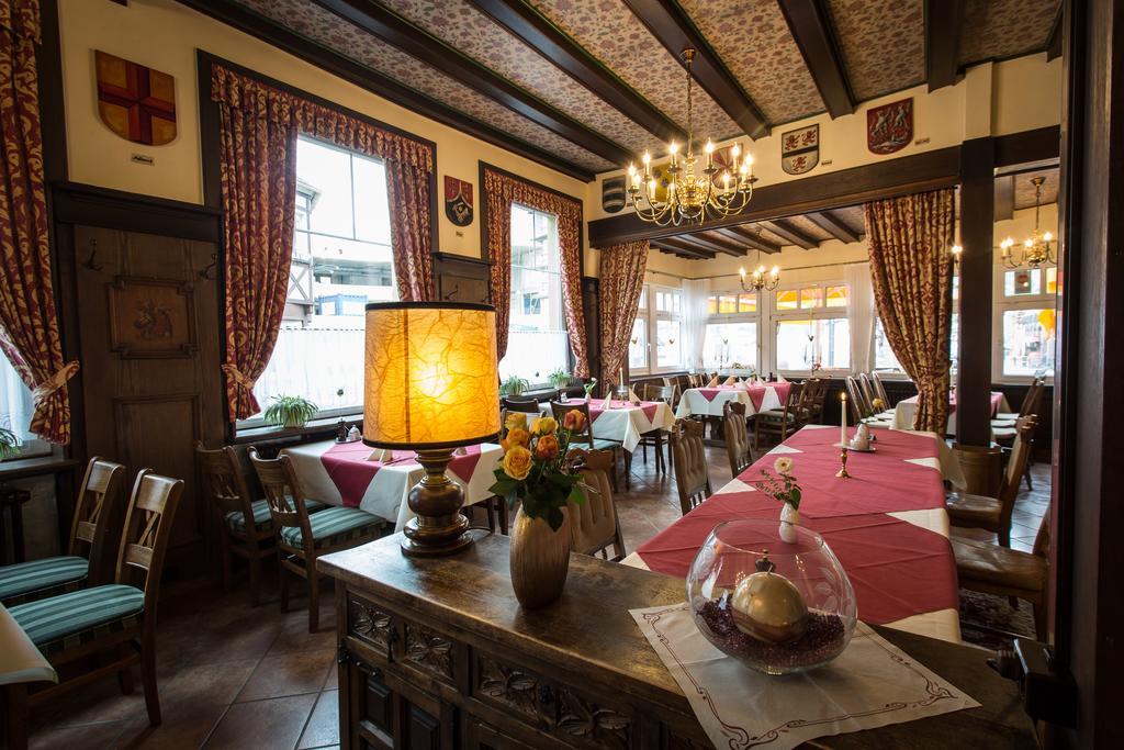 Alte Thorschenke Hotel Cochem Exterior photo