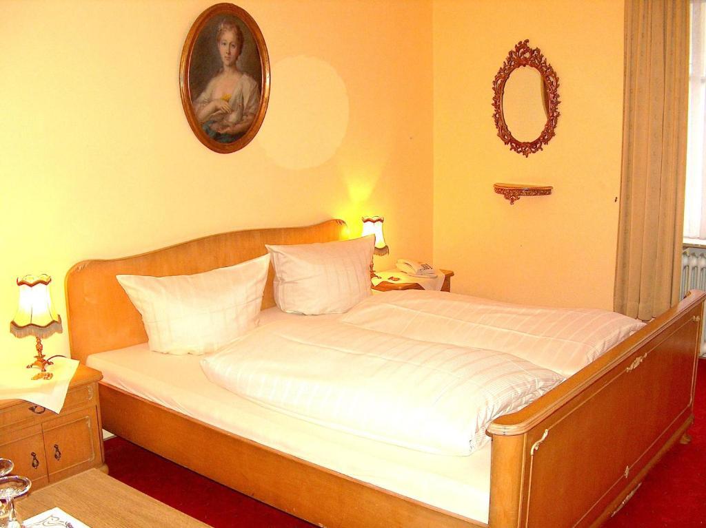 Alte Thorschenke Hotel Cochem Room photo